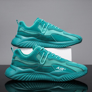 Chaussures de sport légères pour hommes, antidérapantes et résistantes à l'eau, avec semelles en maille respirante et anti-odeurs et semelle extérieure en caoutchouc souple - Product Image 1