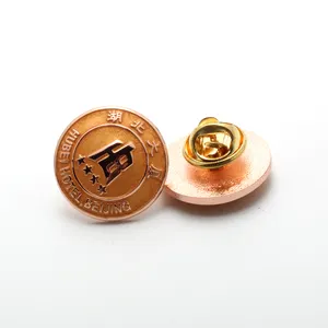 Yüksek kalite ücretsiz tasarım Pin altın kaplama 3d yumuşak emaye şapka pimleri yuvarlak Metal Logo özel düğme Pin