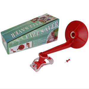 Distributeur de boissons gazeuses <span class=keywords><strong>à</strong></span> pression manuelle créative renforcée Bouteille de cola <span class=keywords><strong>à</strong></span> l'envers <span class=keywords><strong>Fontaine</strong></span> <span class=keywords><strong>à</strong></span> soda molle Stockage et conteneur de nourriture - Product Image 5