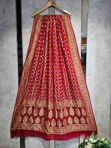 2.50 mètres Premium Soft Pure Georgette Dupatta pour vêtements indiens et pakistanais Sheen élégant avec des détails complexes - Product Image 5