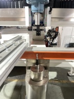 Nouvelle conception fabricant fenêtre porte faisant la ligne de production de verre plat trempé 1500mm 2000mm CNC verre perceuse fraiseuse