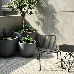 <span class=keywords><strong>Jardinière</strong></span> moderne <span class=keywords><strong>en</strong></span> GFRC <span class=keywords><strong>en</strong></span> forme de cube, simple, élégante et durable, pour l'aménagement paysager des campus d'entreprises technologiques et des parcs high-tech, <span class=keywords><strong>jardinière</strong></span> sur piédestal <span class=keywords><strong>en</strong></span> <span class=keywords><strong>pierre</strong></span> coulée - Product Image 1