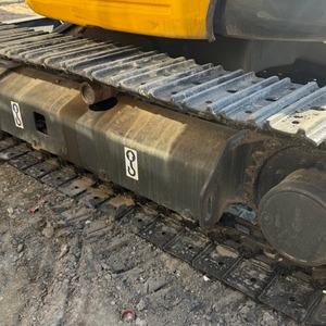 Excavadora Komatsu PC35MR-3 Usada, Fabricada en Japón, de 3.5 Toneladas, de Segunda Mano, con Pocas Horas de Trabajo - Product Image 6