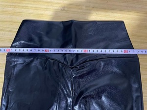 <span class=keywords><strong>Pantaloni</strong></span> europei americani piccoli da donna a vita alta elasticizzati in <span class=keywords><strong>pelle</strong></span> oro argento Sexy collant in plastica 1 lotto - Product Image 3