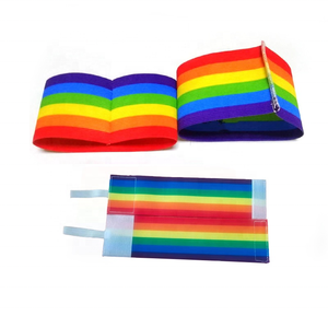 Brazalete Deportivo de Nylon Elástico Ajustable con Logotipo OEM, Brazalete de Capitán de Fútbol de Poliéster Arcoíris para Entrenamiento, Ejercicio y Deporte - Product Image 3