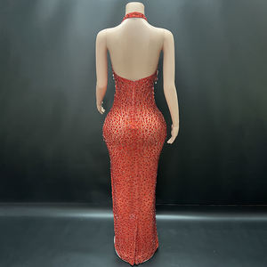 فستان سهرة أحمر فاخر من نوفانس Y4545 بتصميم عصري للنساء لعام 2025 مع شراشيب وياقة على شكل V ولمعان للنوادي - Product Image 2