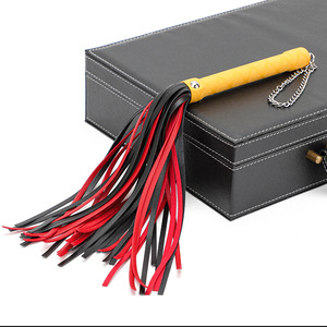 BDSM เฆี่ยนสีดำแดงแส้วินัยเฆี่ยนสำหรับผู้ใหญ่ - Product Image 4