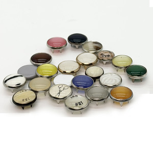 Tùy Chỉnh 11Mm Brass Ngọc Trai <span class=keywords><strong>Prong</strong></span> <span class=keywords><strong>Snap</strong></span> Nút Có Thể Giặt Bead Trang Trí Thép Không Gỉ Mạ Vòng Trẻ Em Bé Quần Áo - Product Image 4