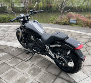 Approvisionnement d'Usine Moto Benelli Originale Panshou 250, Style Cruiser Classique Moteur 250cc - Product Image 6