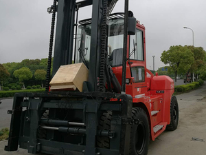CPCD160 Forklift <strong>Truck</strong> 16 Ton Diesel Forklift with AC Closed Cab Price - Product Image 3