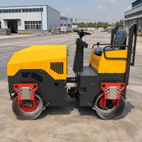 Rouleau compresseur hydraulique diesel polyvalent pour l'aménagement de chemins
