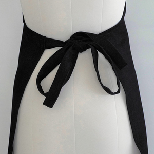 Tablier de Chef en Toile de Coton Robuste Personnalisé, Imperméable, pour Cuisine, Barbecue et Travail, avec Poches Fonctionnelles et Bretelles Réglables - Product Image 3