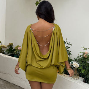 Vestido de verano ecológico sin espalda con cadena, de alta calidad, de gran venta, ajuste holgado, que realza la figura, de manga larga, de punto, para banquetes. - Product Image 4