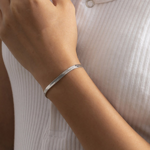 EManco Bracciali a Catena Piatta Stile Serpente 2/3/4/5mm, Placcati in Oro, Catena Piatta a Spina di Pesce in Acciaio Inossidabile per Donna - Product Image 5