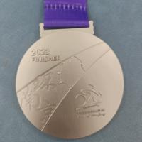 Médailles et trophées sportifs personnalisables pour la boxe, la lutte, le basketball, la course à pied, le karaté, le football et le taekwondo, fabriqués en métal durable