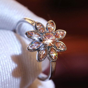 <b>Daisy</b> Flower Ring Women Minimalist Floral Open Adjustable Fashion Elegant Crystal Stone Ring - Product Image 6