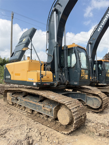 Excavatrice sur chenilles Hyundai R215VS d'occasion, 20,5 tonnes, système VPC, pour travaux agricoles et construction routière, exportation - Product Image 6