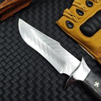 Couteau de survie à lame fixe en acier Damas Full Tang avec manche en bois d'ébène pour le camping et la randonnée en plein air