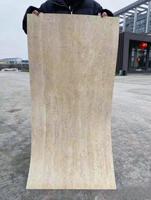 Léger rapide à installer panneau de pierre de travertin artificiel feuille de placage flexible pour la décoration intérieure et extérieure