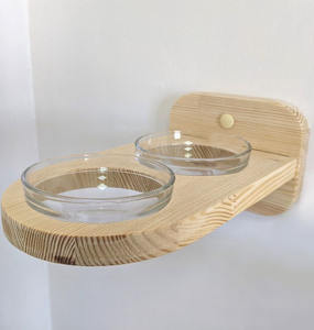 Cuenco de agua de madera de doble propósito Alimentador montado en la pared Diseño a prueba de derrames Color natural Forma redondeada Viaje Uso al aire libre - Product Image 1