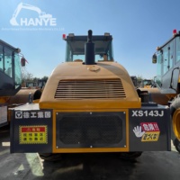 مدحلة اهتزازية أحادية الأسطوانة XCMG XS143J مستعملة موثوقة بوزن 14 طن لدمك التربة في أعمال الطرق السريعة متوفرة في المخزون
