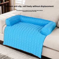 Lit pour animaux de compagnie moderne en soie glacée rafraîchissante d'été, style canapé, avec tapis respirant amovible et lavable, et soutien cervical pour chiens et chats de petite/moyenne taille
