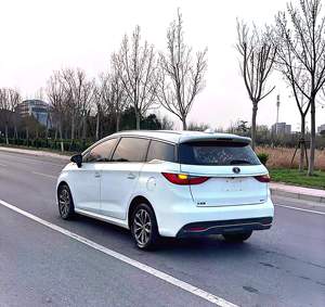 Voiture d'occasion BYD Song MAX 1.5T automatique sept places classe affaires boîte de vitesses à double embrayage 6 vitesses stationnement automatique phares LED - Product Image 5