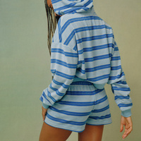 Nouvelle mode, ensemble deux pièces décontracté pour femmes, sweat à capuche bleu à pois avec fermeture éclair intégrale et short à taille élastique, vente en gros