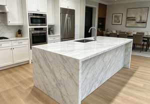 Piano di Lavoro per Isola <span class=keywords><strong>Cucina</strong></span> in <span class=keywords><strong>Marmo</strong></span> <span class=keywords><strong>Bianco</strong></span> di Carrara, Pietra Naturale Lucidata, Isola <span class=keywords><strong>Cucina</strong></span> Moderna per Interni di Ville e Case - Product Image 5