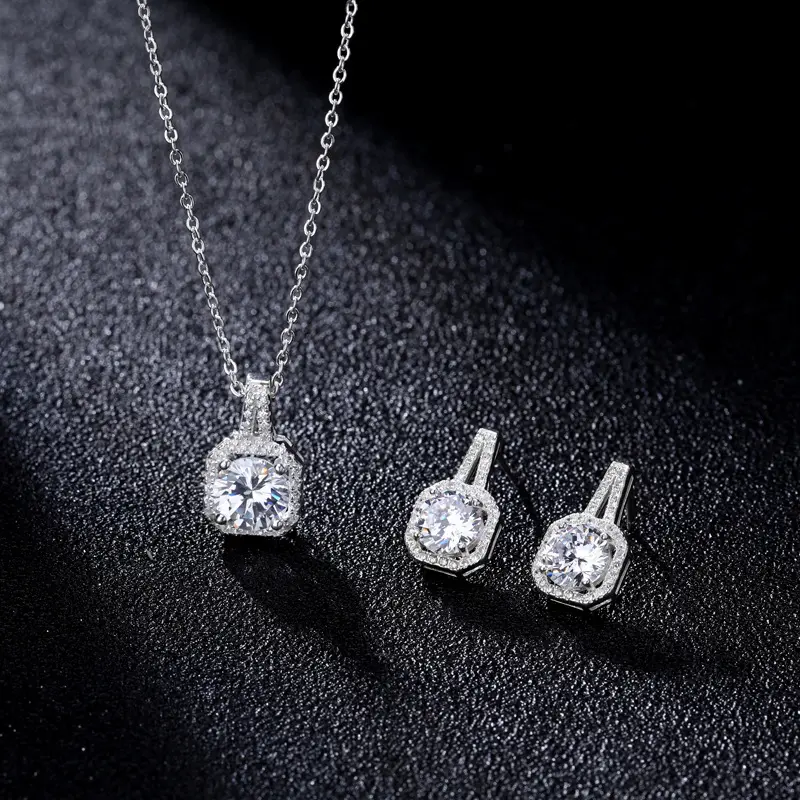 Conjunto de joyería con incrustaciones de diamantes nupciales de lujo Plata de Ley 925 cuadrado Bling Moissanite colgante collar pendientes conjunto de compromiso