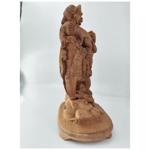 تمثال أسدين مزدوجين منحوت من خشب العود البري، زخرفة فنغ شوي (قطعة فريدة) - Product Image 3