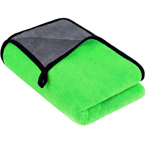 Serviette en microfibre double face en polaire corail 500-800 g/m² avec logo personnalisé pour le nettoyage automobile - Product Image 1