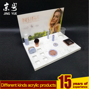 Moderno personalizado ecológico reciclable para soporte de exhibición de plexiglás directo de fábrica para cosméticos y cuidado de la piel para mostrador de cosméticos - Product Image 5