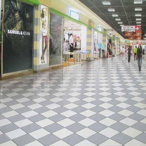 Carreaux de sol en porcelaine mate solide antidérapants et résistants à l'usure pour les places publiques, les concessionnaires automobiles, les parkings, les centres commerciaux - 200x200mm - Product Image 4