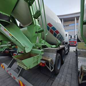 Promotion : Camion malaxeur à béton HOWO TX 440HP 12m³ 8x4 d'occasion Sinotruk Euro 6 - Product Image 4