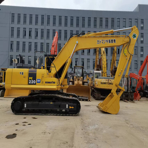 Komatsu PC220 d'occasion en excellent état, faible nombre d'heures, peinture d'origine, bien entretenue, fonctionnement stable, haute efficacité, prix abordable, prête à être expédiée - Product Image 6