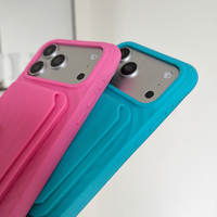 Coque en silicone liquide 3D à effet d'ondulations pour iPhone Air 13 14 15 16 17 Pro Max, compatible avec la recharge sans fil, emplacements pour cartes magnétiques, pochette intégrée