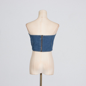 Nouveau débardeur court en <span class=keywords><strong>jean</strong></span> sexy et tendance pour <span class=keywords><strong>femme</strong></span>, style streetwear, avec fermeture éclair, dos nu et <span class=keywords><strong>sans</strong></span> manches, idéal pour l'été - Product Image 4