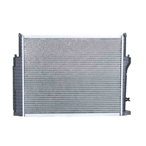 Radiateur de voiture pour BMW E30 E36 <span class=keywords><strong>E34</strong></span> 323 325 328i 17111469908 17111469179 17111728908 - Product Image 1