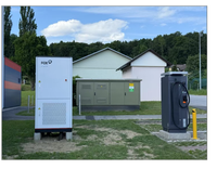 Système de stockage d'énergie FOX ESS C&I LiFePO4 100 kW/215 kWh, armoire de refroidissement liquide, hybride connecté au réseau, livraison rapide