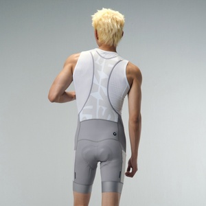 <span class=keywords><strong>Pantaloncini</strong></span> da Ciclismo Personalizzati con Tasche Laterali OEM ODM, <span class=keywords><strong>Pantaloncini</strong></span> da Bici <span class=keywords><strong>Gravel</strong></span> per Uomo, Abbigliamento Ciclistico all'Ingrosso - Product Image 4