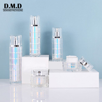 Design unique 15ml 30gr 50 ml 100ml Emballage carré vide de luxe personnalisé pour produits de soins de la peau
