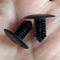 Clips de fixation pour garniture intérieure de voiture, rivets à tête barbelée, finition noire brillante, pour sapin de Noël