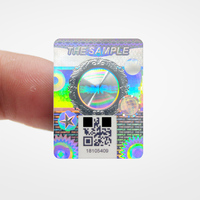 Autocollants holographiques personnalisés avec code QR, étiquettes holographiques imprimées pour l'authentification de la marque