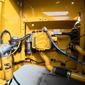 Excavadora Hidráulica Usada Caterpillar 320GC de Tamaño Mediano, Eficiente en Consumo de Combustible y Potente para Operaciones de Construcción en el Desierto - Product Image 6