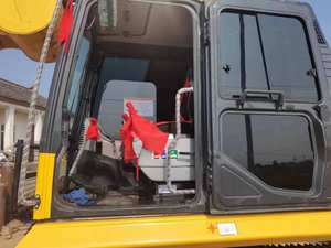 Mini-excavatrice sur chenilles d'occasion Komatsu PC130 13T d'origine japonaise, excavatrice hydraulique compacte pour projets domestiques, godet d'excavatrice - Product Image 6