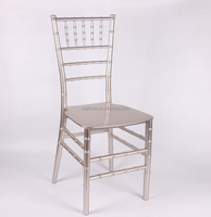 Chaise Chiavari en or blanc avec coussin, vente en gros, idéale pour mariages, événements, banquets, fêtes et hôtels