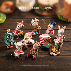 Christmas Resin Figurines Miniature Dolls Set For Desktop Home Office Decoration Cartoon Style Matte Finish - Product Image 1