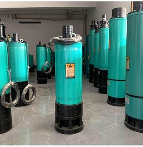 Bomba Sumergible Multifuncional WQX para Riego Agrícola, Bomba de Pozo Profundo Vertical Multietapa de Succión Descendente con Aspersor - Product Image 6