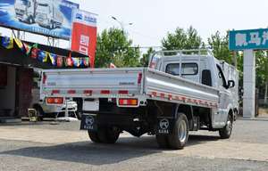 KAMA V11 Camionnette 1 tonne, moteur essence 1.6L DAE, cabine simple, norme d'émission EU2 pour livraison en ville/en zone rurale - Product Image 2